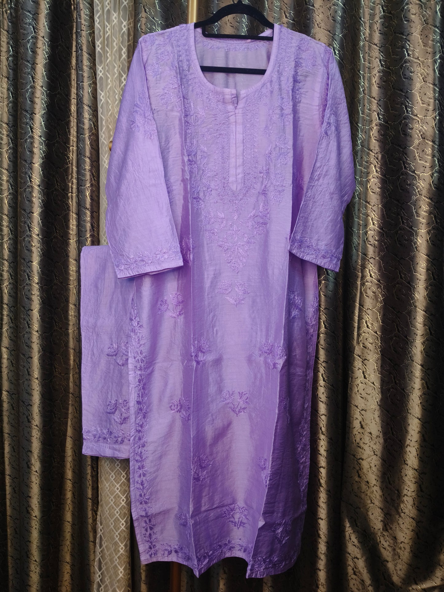 Lavender Chanderi Kurta Set with Palazzo | Handcrafted Chikankari Embroidery | Varnika Exclusive Chikan