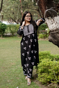 Black Rayon Chikankari Kurta Set with Ghaspatti & Phanda Embroidery | Varnika Exclusive Chikan
