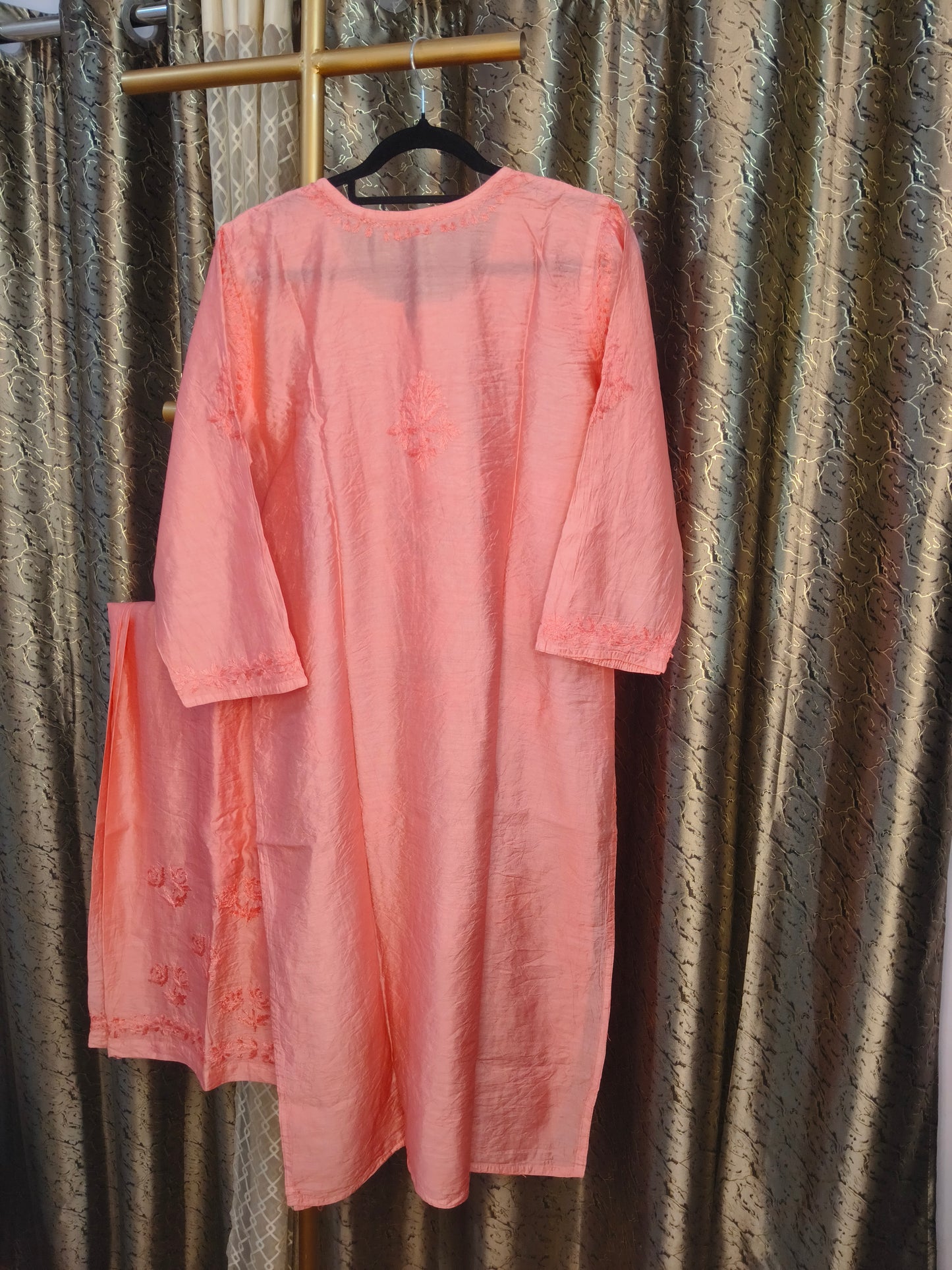Dark Pink Chanderi Kurta Set with Palazzo | Handcrafted Chikankari Embroidery | Varnika Exclusive Chikan
